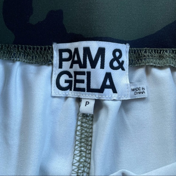 Pam and Gela Juicy Athletic Leggings Camo with Color Stripes on sides - Picture 8 of 11